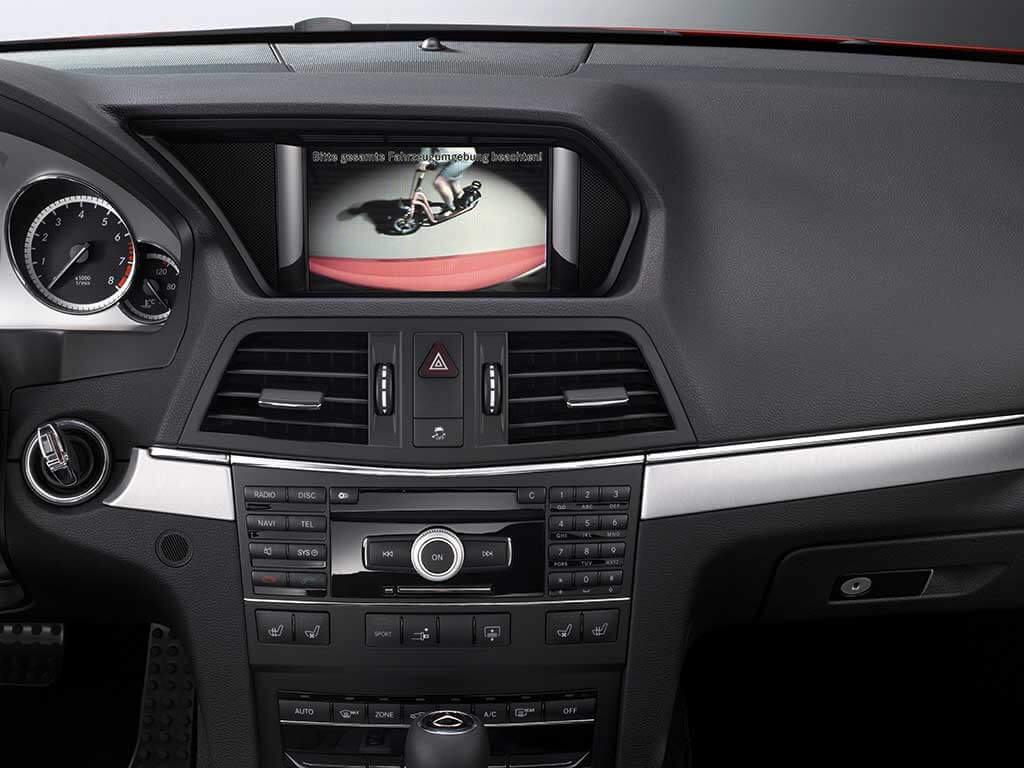 камера заднего вида на Comand 4.0 для Mercedes E-купе W207 камера заднего вида на Comand 4.0 для Mercedes E-купе W207